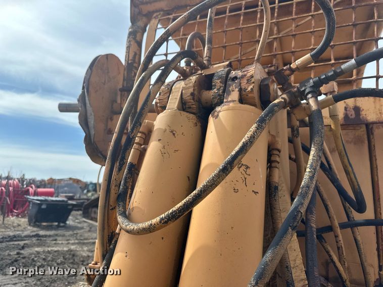 image for item EC2379 1971 International  TD15B cable plow