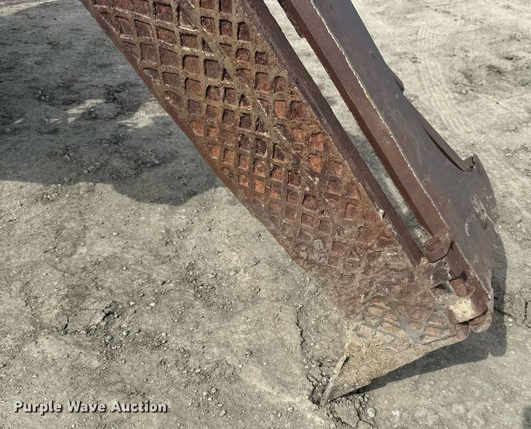 image for item EC2379 1971 International  TD15B cable plow