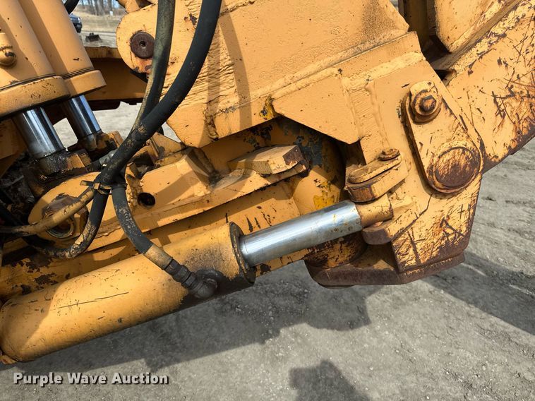 image for item EC2379 1971 International  TD15B cable plow