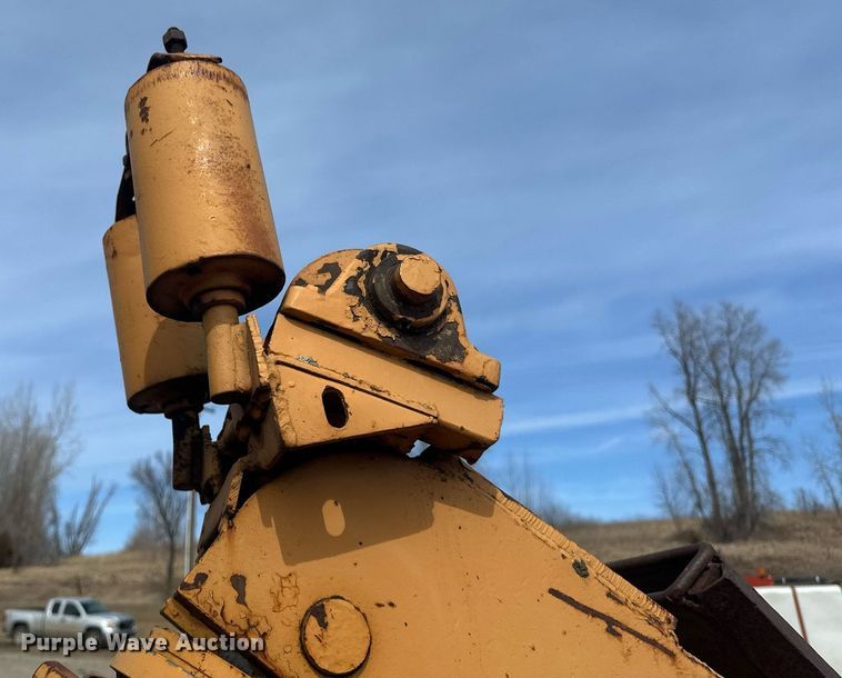 image for item EC2379 1971 International  TD15B cable plow