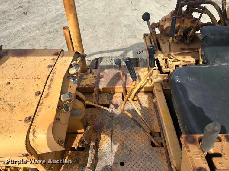 image for item EC2379 1971 International  TD15B cable plow