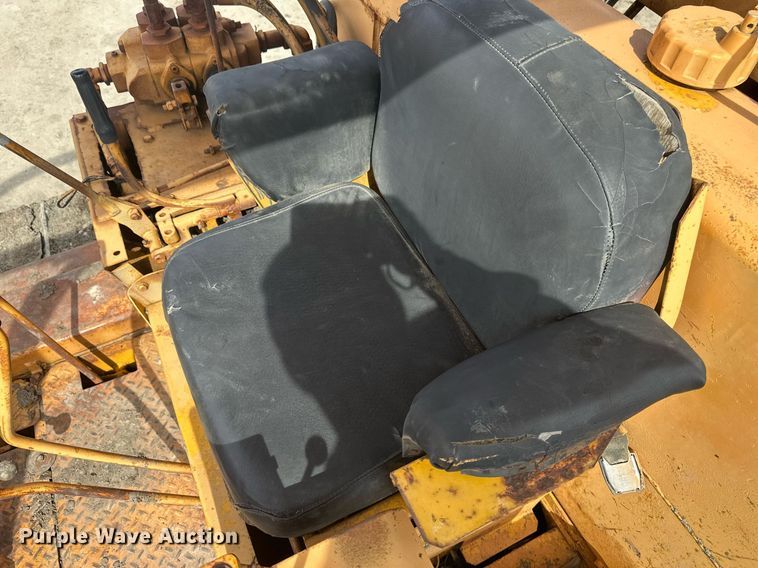 image for item EC2379 1971 International  TD15B cable plow