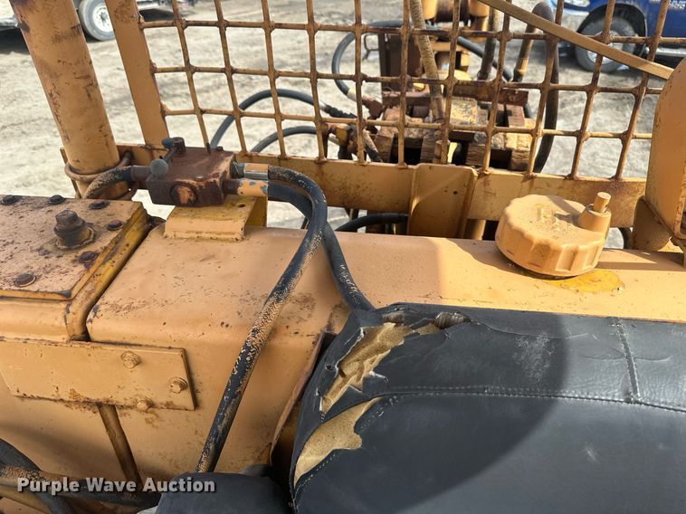 image for item EC2379 1971 International  TD15B cable plow