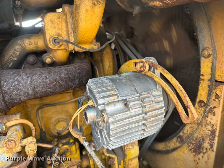 image for item EC2379 1971 International  TD15B cable plow