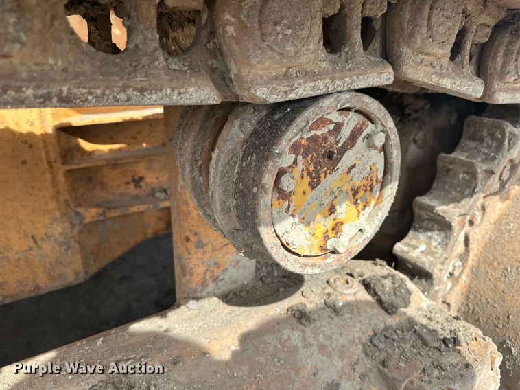 image for item EC2379 1971 International  TD15B cable plow