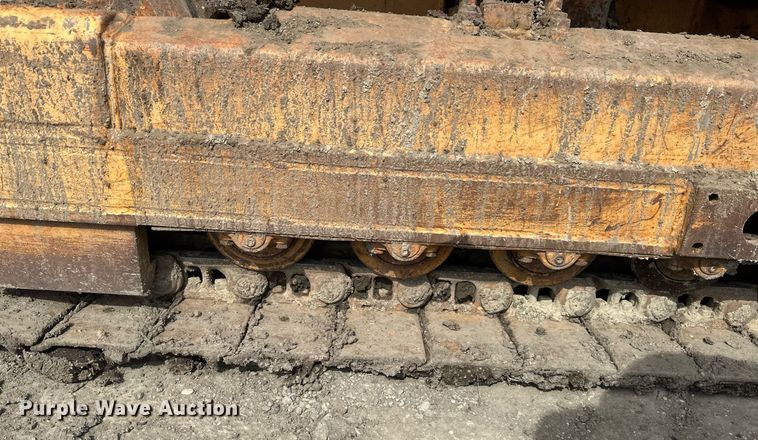 image for item EC2379 1971 International  TD15B cable plow