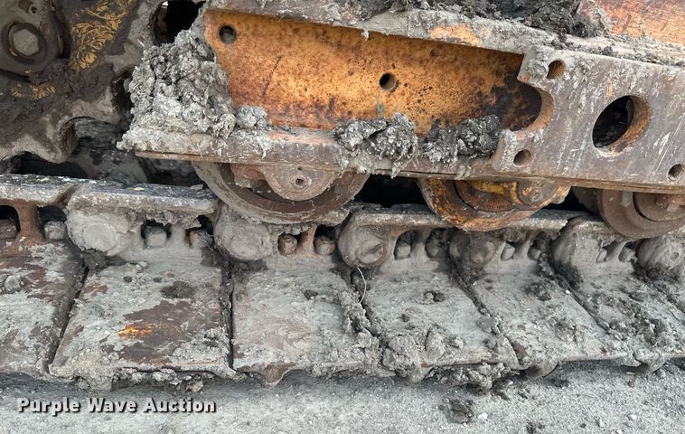 image for item EC2379 1971 International  TD15B cable plow