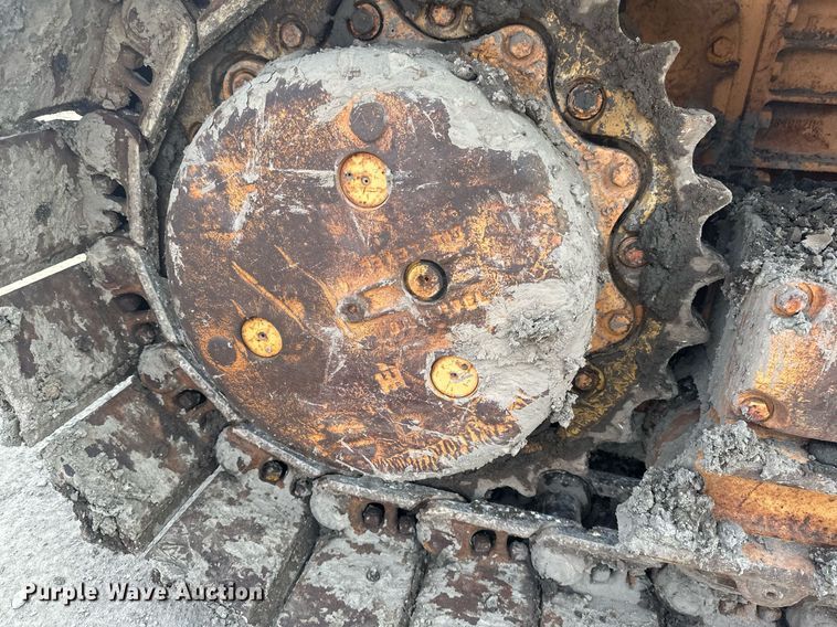 image for item EC2379 1971 International  TD15B cable plow