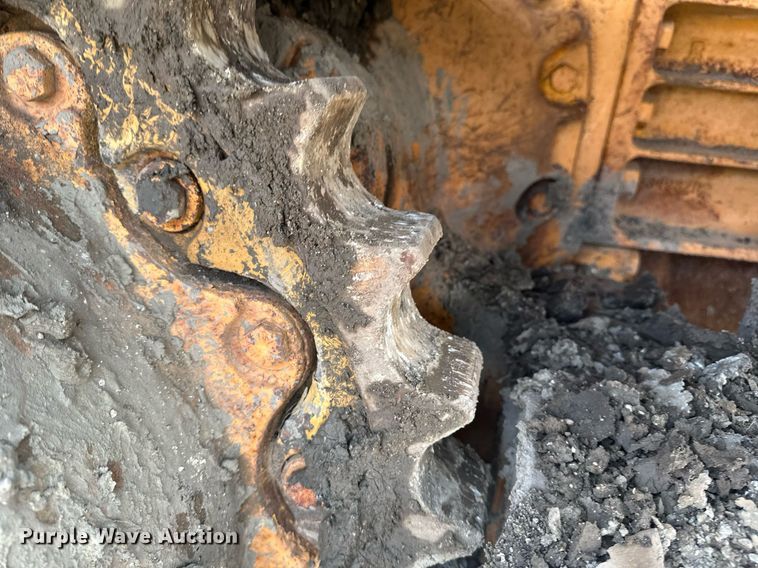 image for item EC2379 1971 International  TD15B cable plow