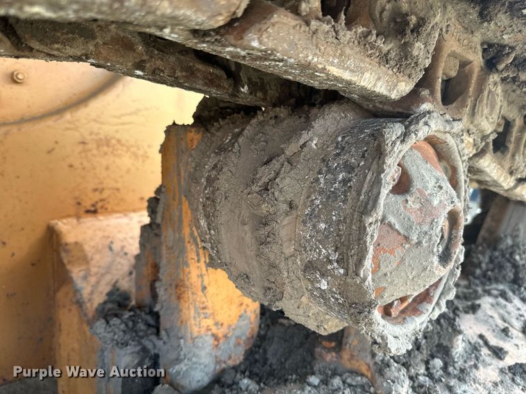 image for item EC2379 1971 International  TD15B cable plow