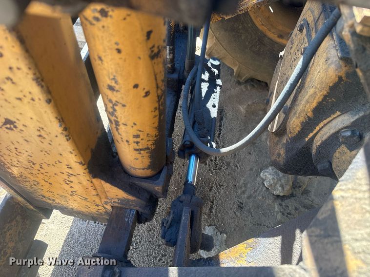 image for item EC3514 1998 Case 586E forklift