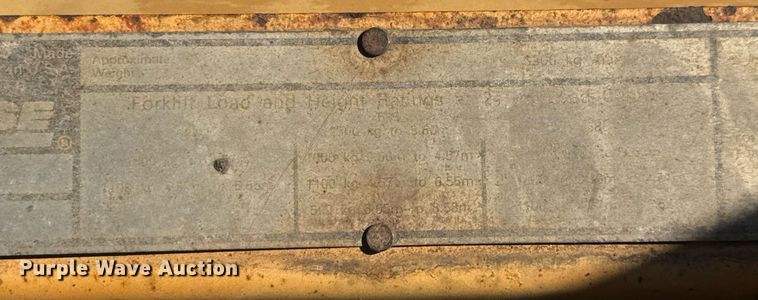 image for item EC3514 1998 Case 586E forklift