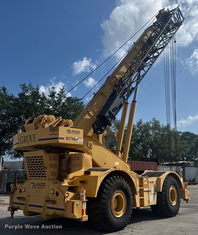 image for item EC3522 1995 Grove RT745-50 crane