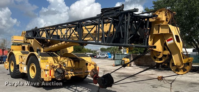 image for item EC3522 1995 Grove RT745-50 crane