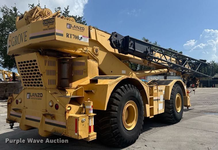 image for item EC3522 1995 Grove RT745-50 crane