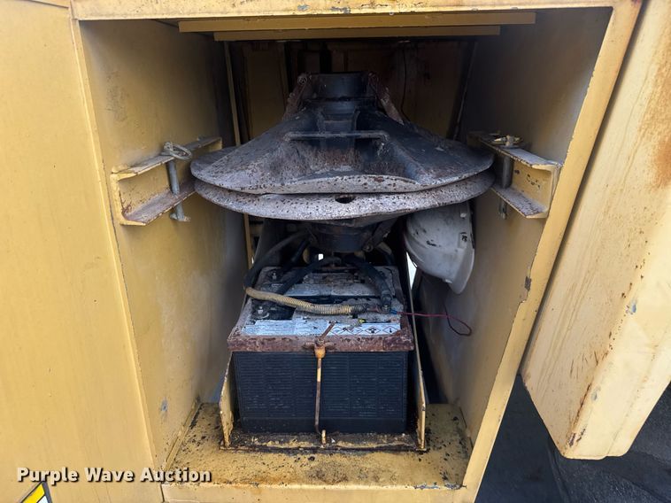 image for item EC3522 1995 Grove RT745-50 crane