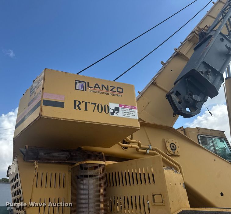 image for item EC3522 1995 Grove RT745-50 crane