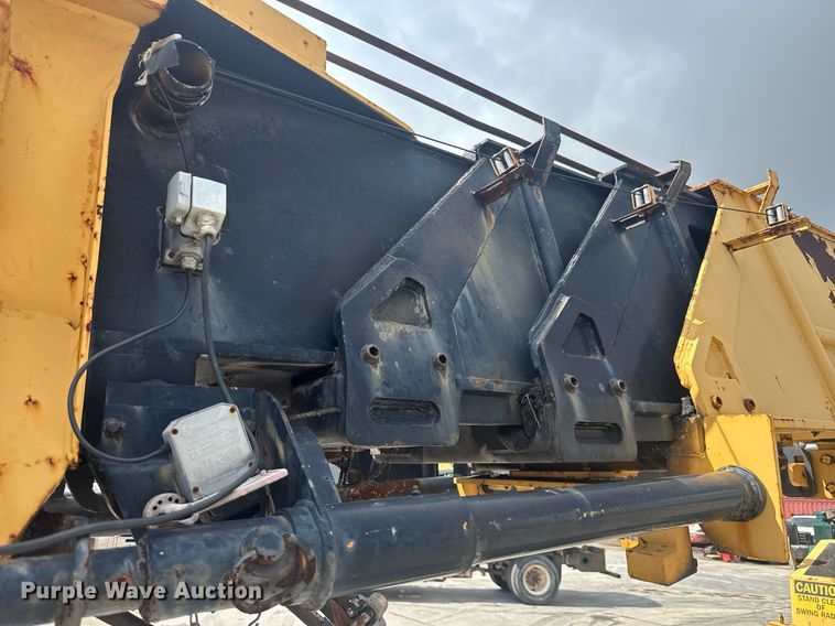 image for item EC3522 1995 Grove RT745-50 crane