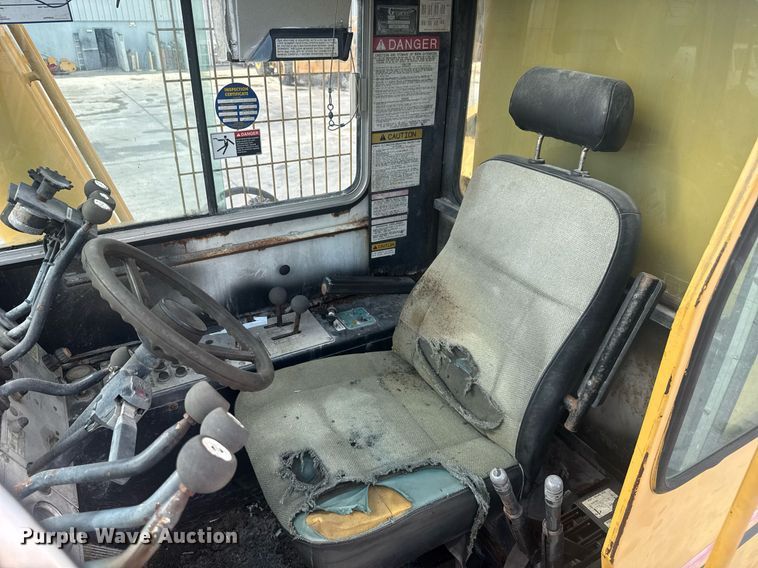 image for item EC3522 1995 Grove RT745-50 crane