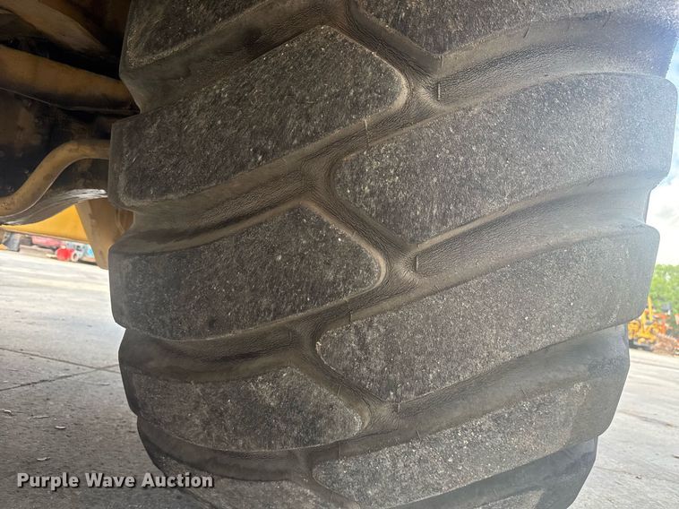 image for item EC3522 1995 Grove RT745-50 crane