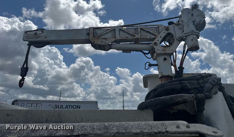 image for item EC3523 2006 Ford F550 Super Duty bucket truck