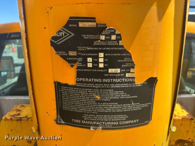 image for item EC3523 2006 Ford F550 Super Duty bucket truck