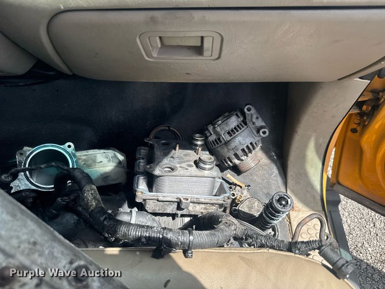 image for item EC3523 2006 Ford F550 Super Duty bucket truck