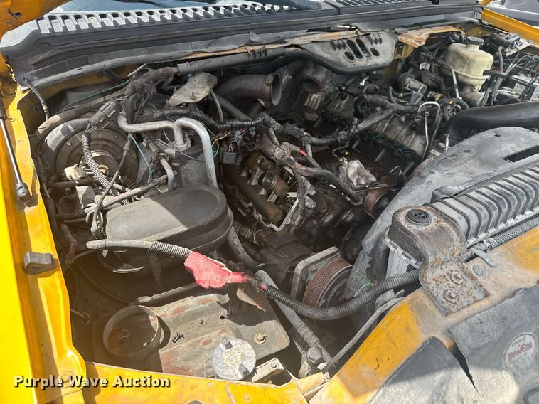 image for item EC3523 2006 Ford F550 Super Duty bucket truck