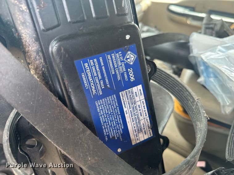 image for item EC3523 2006 Ford F550 Super Duty bucket truck