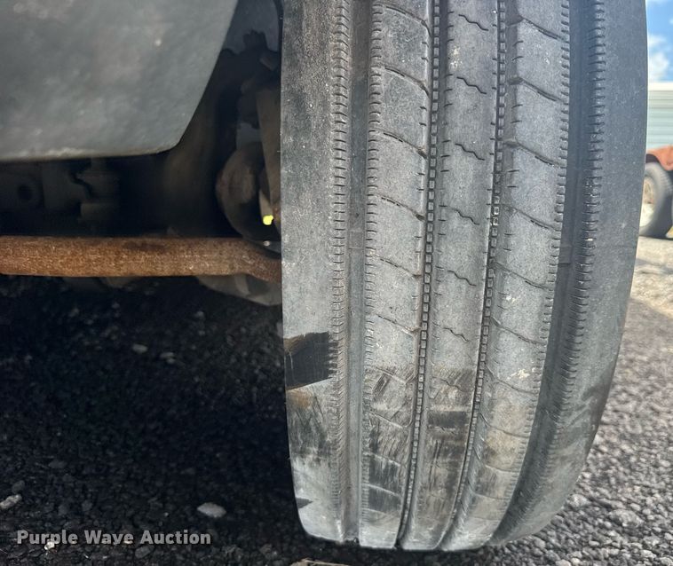 image for item EC3523 2006 Ford F550 Super Duty bucket truck