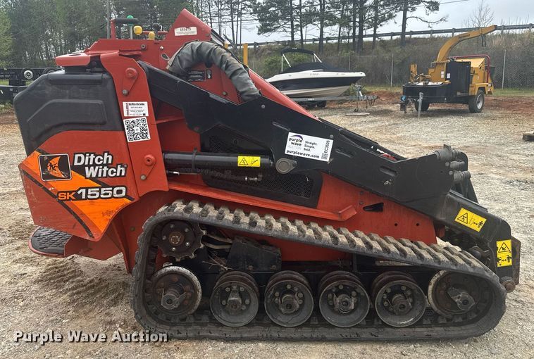 image for item EC3526 2021 Ditch Witch SK1550 compact utility loader