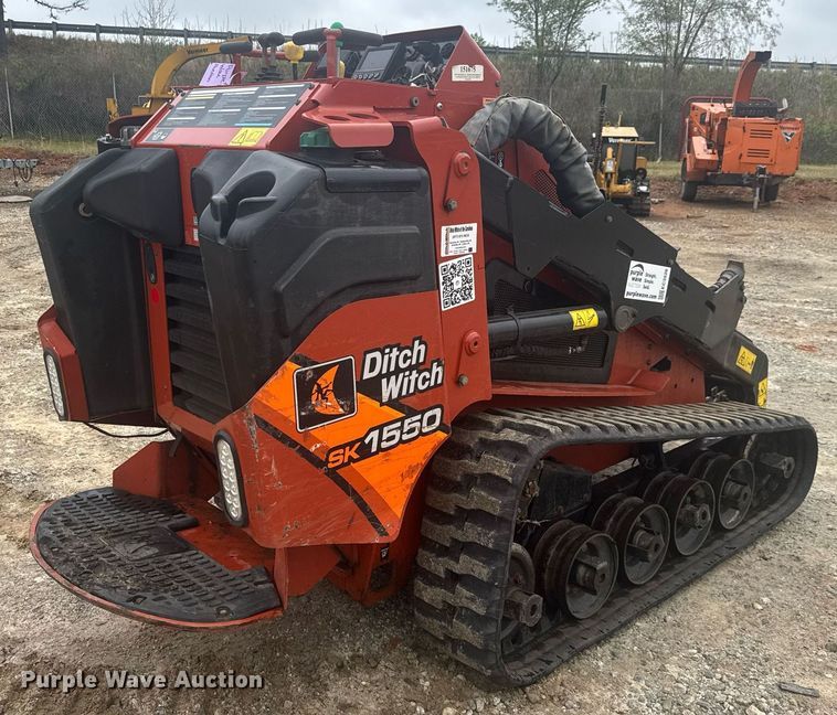 image for item EC3526 2021 Ditch Witch SK1550 compact utility loader