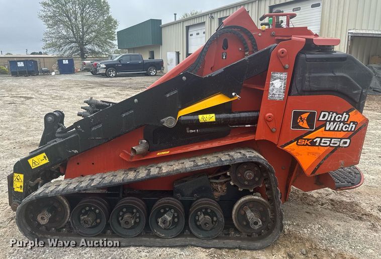image for item EC3526 2021 Ditch Witch SK1550 compact utility loader