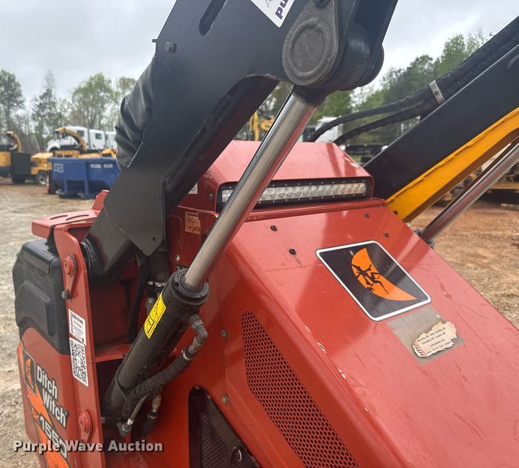 image for item EC3526 2021 Ditch Witch SK1550 compact utility loader