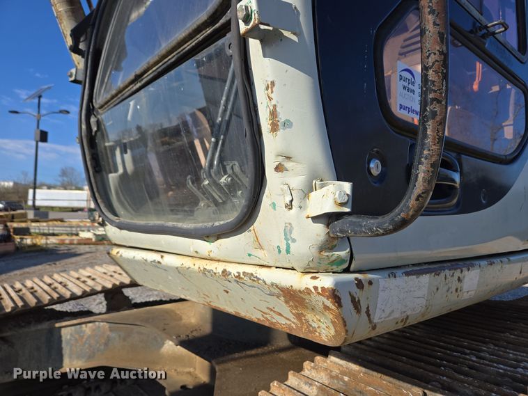 image for item EC4157 2006 Link-Belt 240 LX excavator