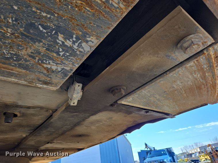 image for item EC4157 2006 Link-Belt 240 LX excavator