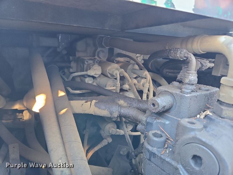 image for item EC4157 2006 Link-Belt 240 LX excavator