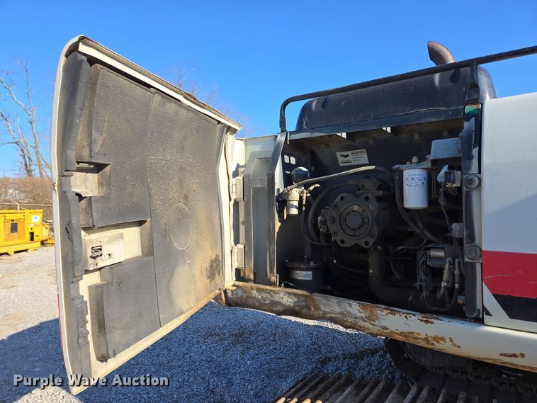 image for item EC4157 2006 Link-Belt 240 LX excavator