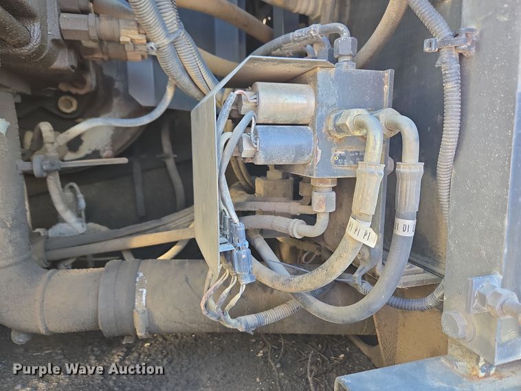 image for item EC4157 2006 Link-Belt 240 LX excavator