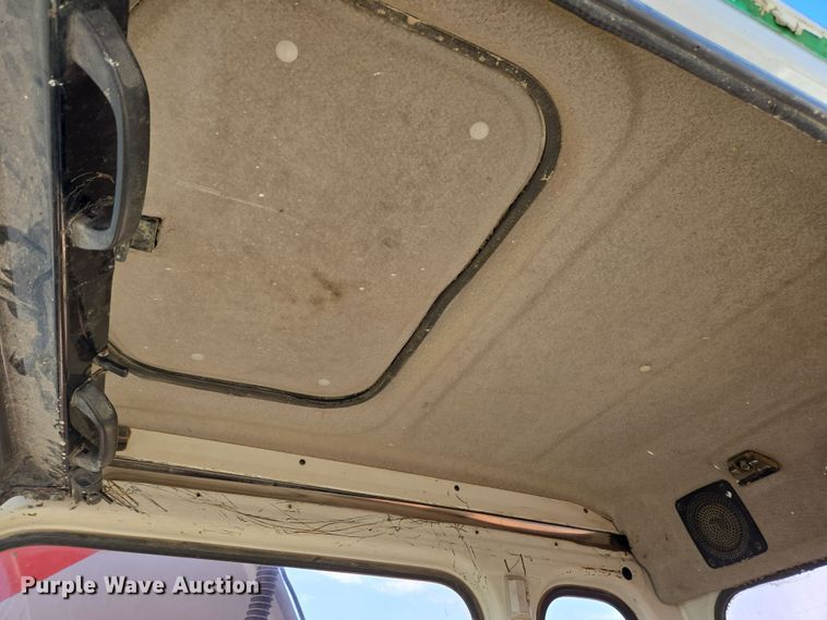 image for item EC4157 2006 Link-Belt 240 LX excavator