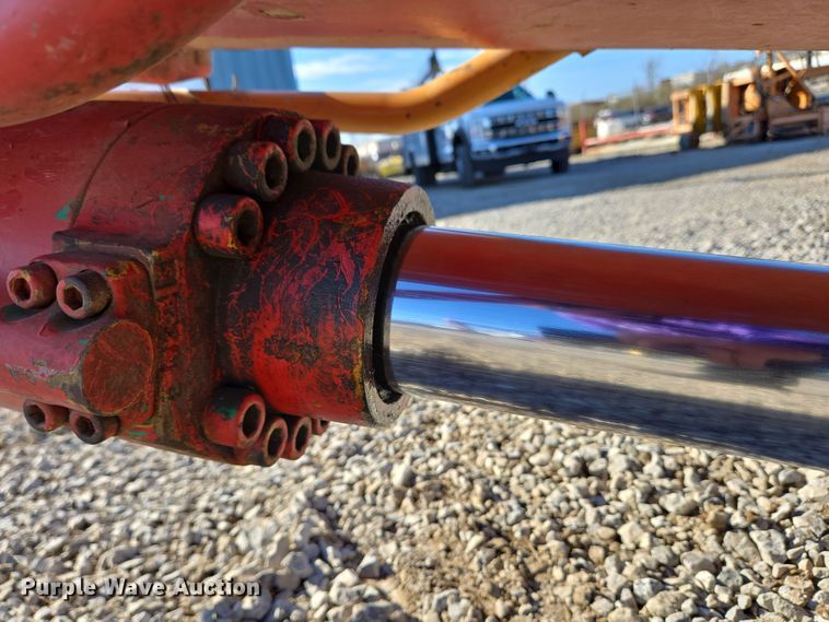 image for item EC4157 2006 Link-Belt 240 LX excavator