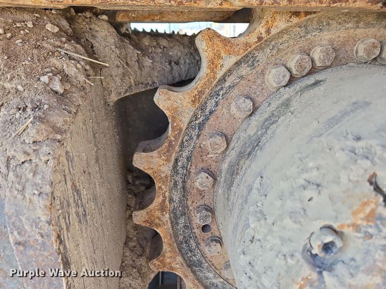 image for item EC4157 2006 Link-Belt 240 LX excavator