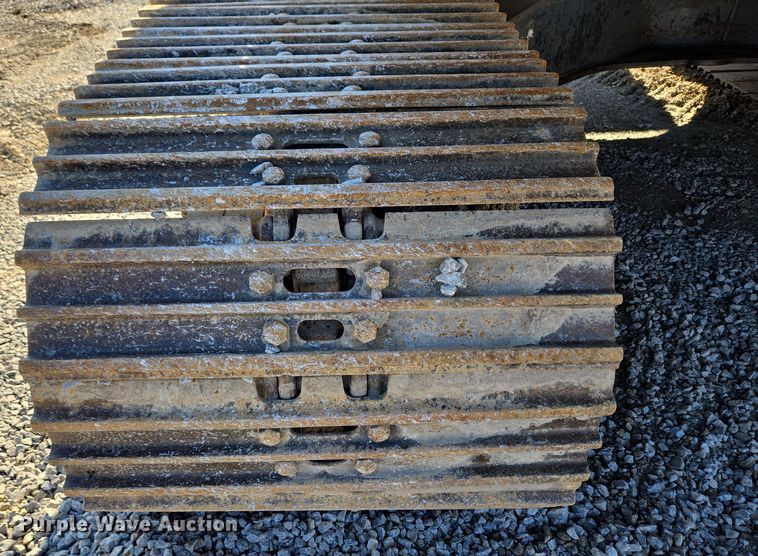 image for item EC4157 2006 Link-Belt 240 LX excavator