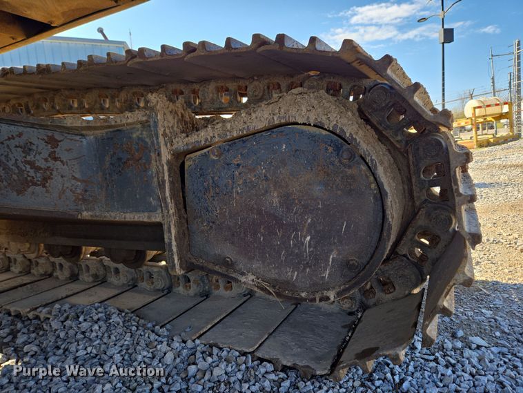 image for item EC4157 2006 Link-Belt 240 LX excavator