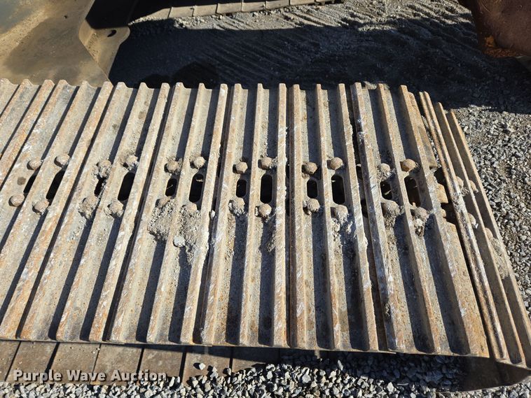 image for item EC4157 2006 Link-Belt 240 LX excavator