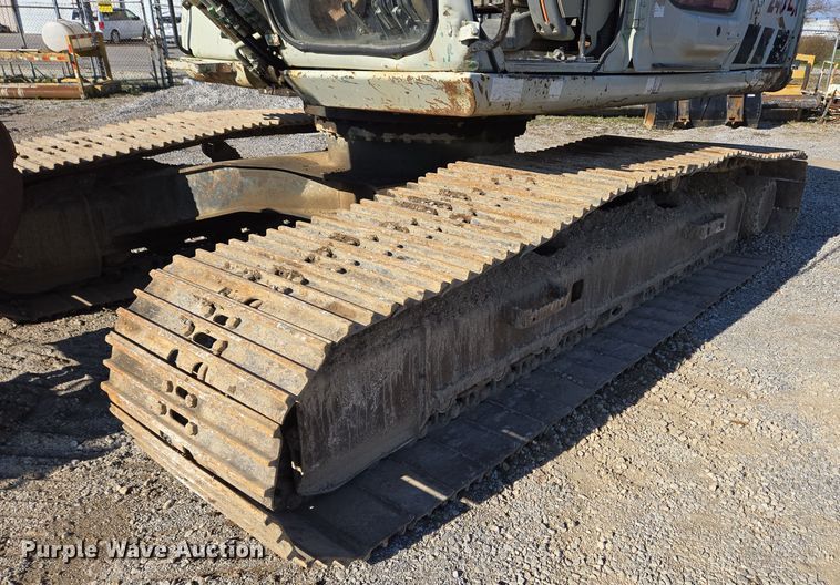 image for item EC4157 2006 Link-Belt 240 LX excavator