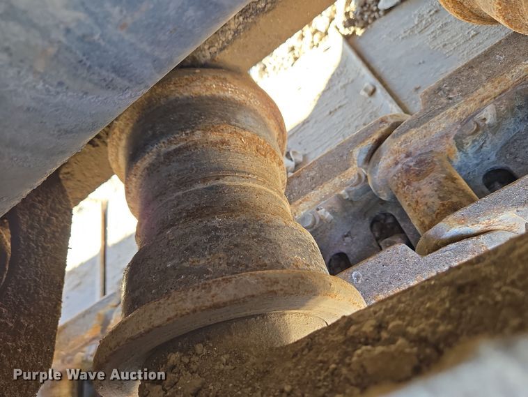 image for item EC4157 2006 Link-Belt 240 LX excavator