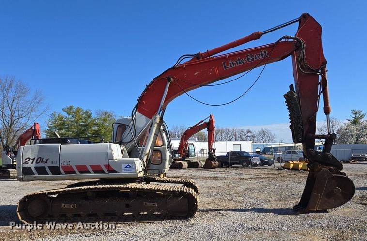 image for item EC4158 2006 Link-Belt 210 LX excavator