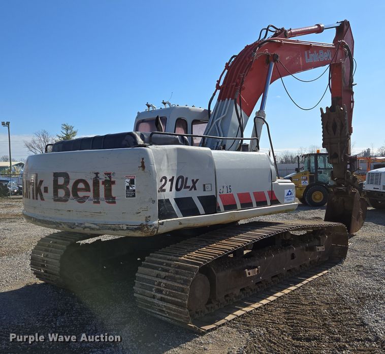 image for item EC4158 2006 Link-Belt 210 LX excavator