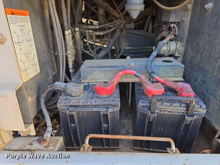 image for item EC4158 2006 Link-Belt 210 LX excavator